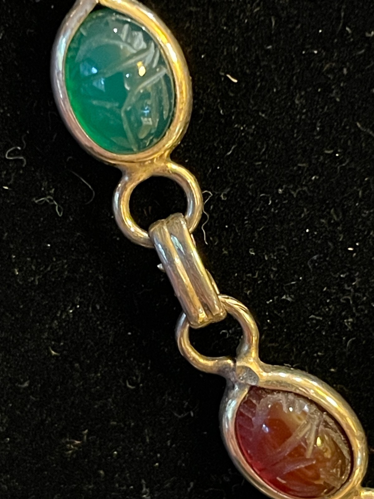 Hadley Carved Stone Scarab & Yellow Gold-Filled Women’s 1960s Vintage Bracelet
