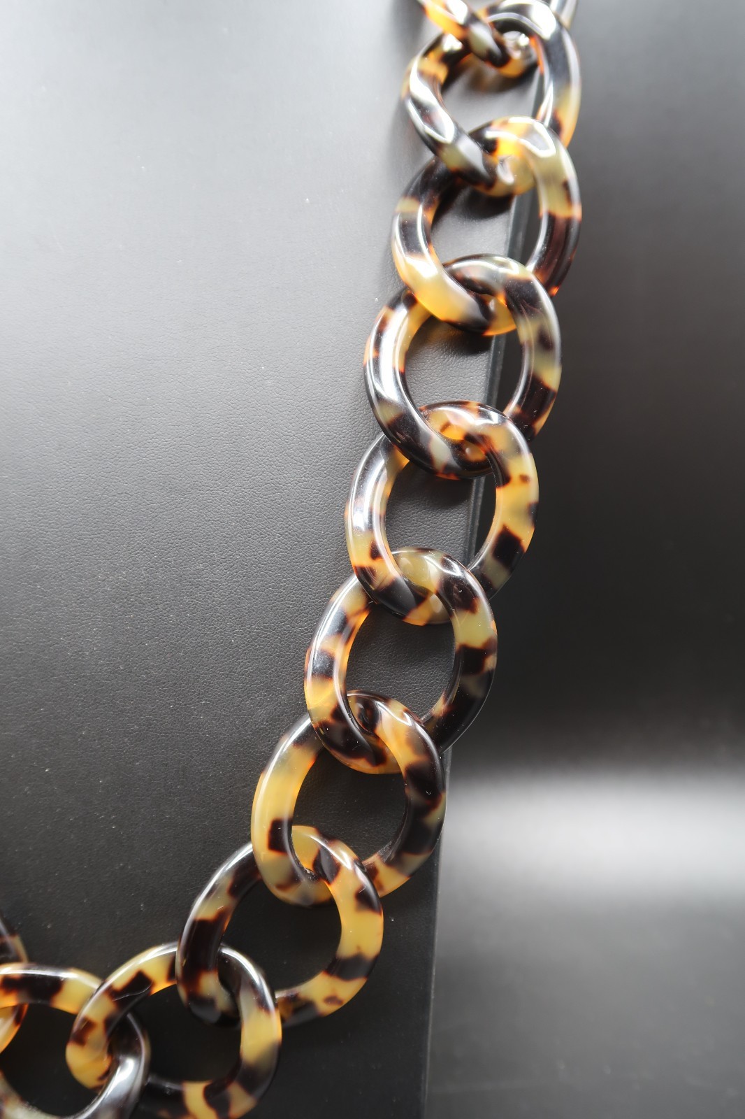 Vtg Chunky Tortoise Shell Large Link Necklace Acrylic Celluloid Bakelite