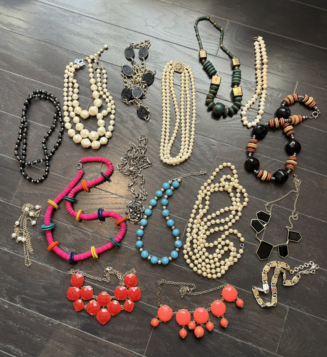 Vintage Necklace Costume Jewelry Lot of 16 , Chunky, Statement, Faux Pearls etc