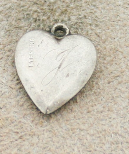 VICTORIAN VINTAGE STERLING HEART CHARM – Flower with Swirls Border and Enamel