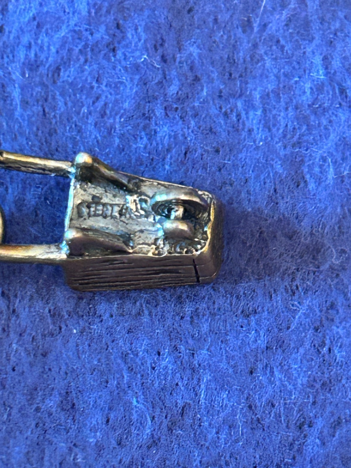 Vtg 3D Sterling Silver Charm Pendant Wheelbarrow 1.8 Grams Moving wheel