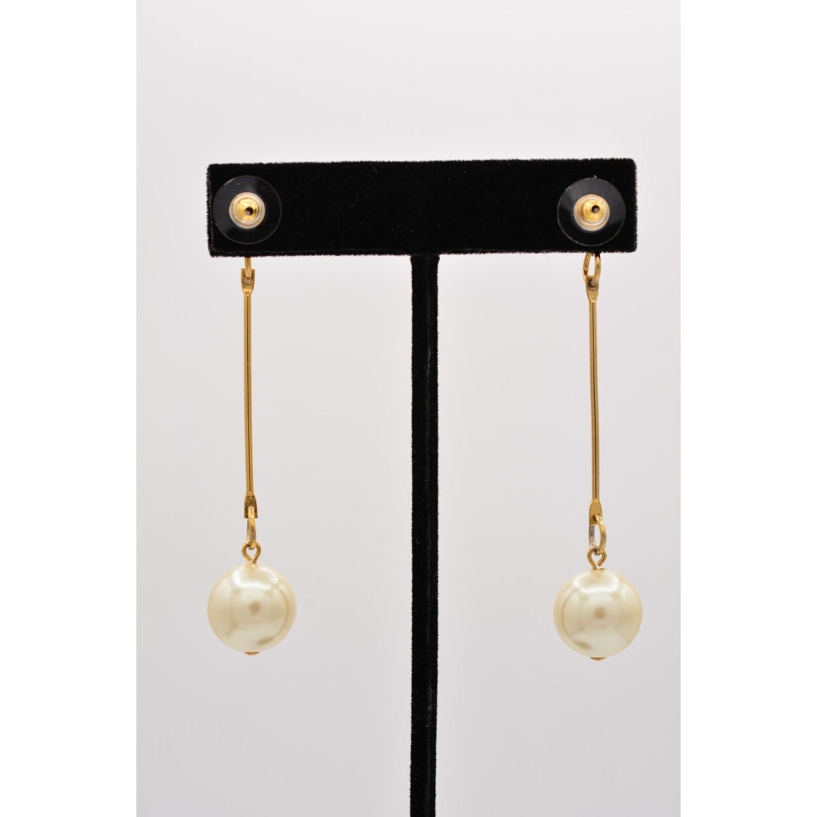 Vintage Dangle Earrings Long Round Faux Pearl Drop White Chunky 1990s BinZ