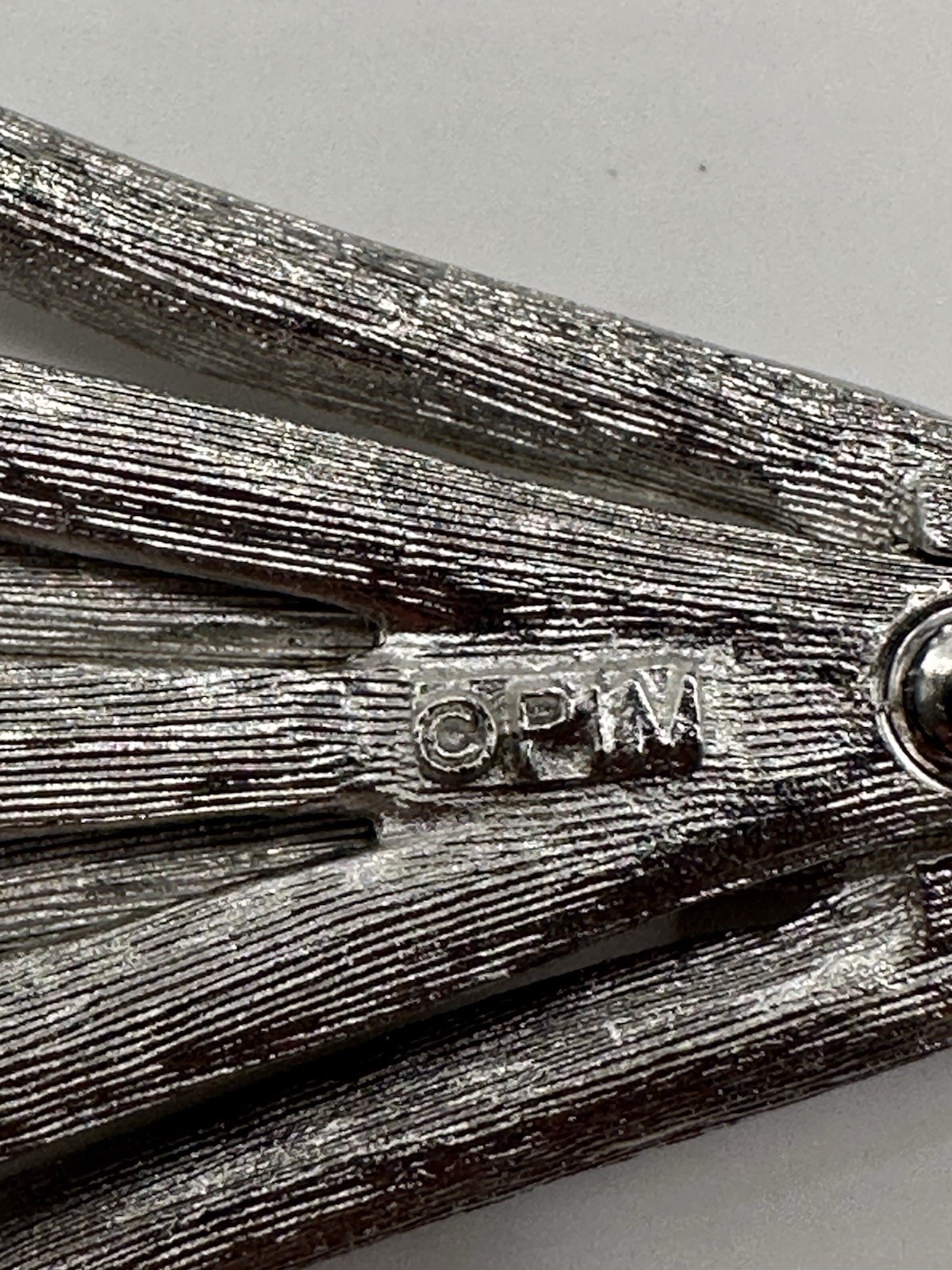 Vintage PIM Brooch Silver Tone Plant