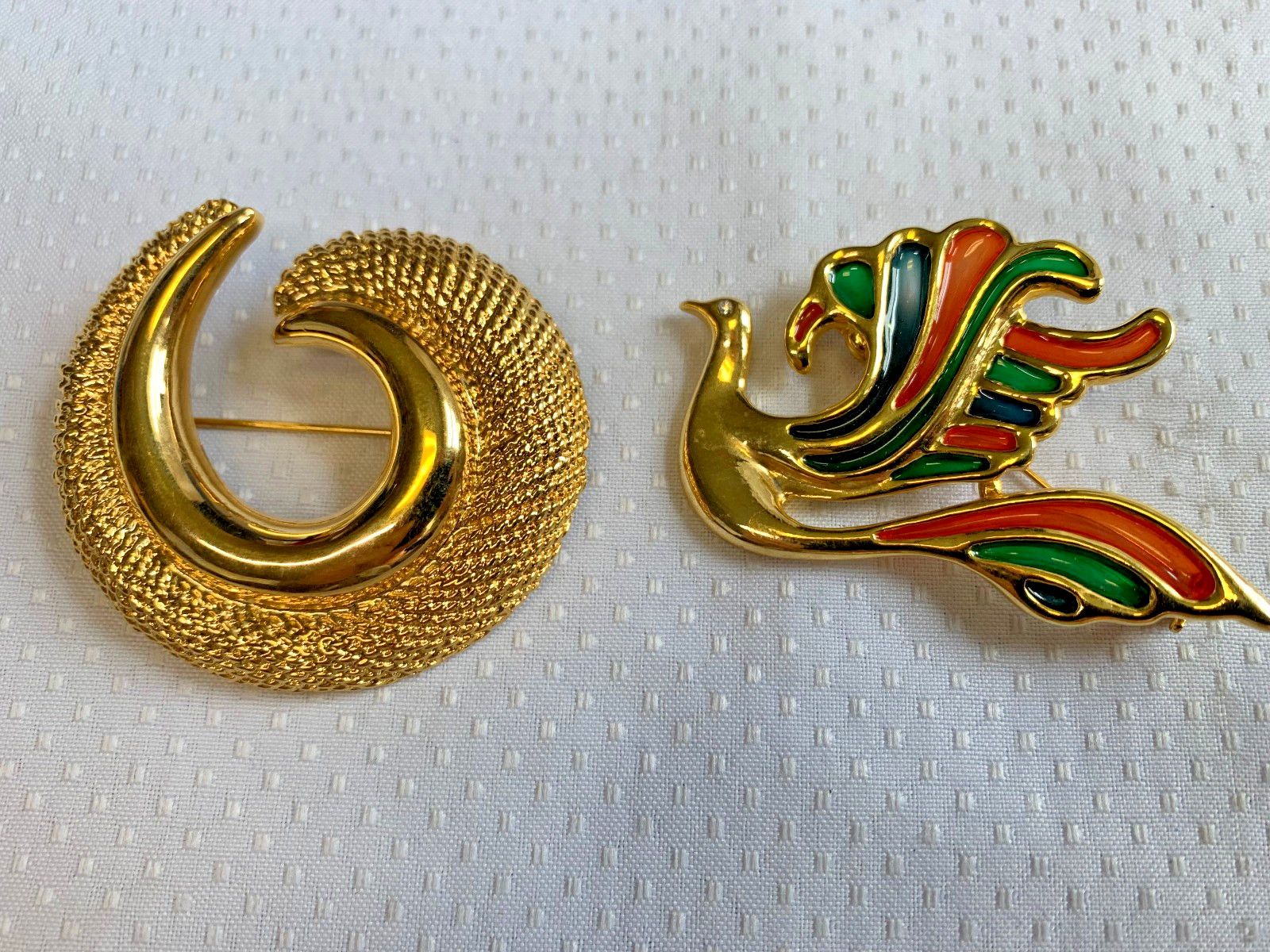 Vtg Brooch Lot DoneGal Barlow Napier Sarah Cov Avon Scatter Pins Costume Jewelry