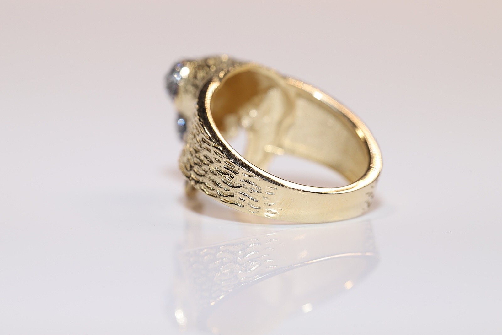 New Made 14k Gold Natural Diamond And Ruby Decorated Dog Ring