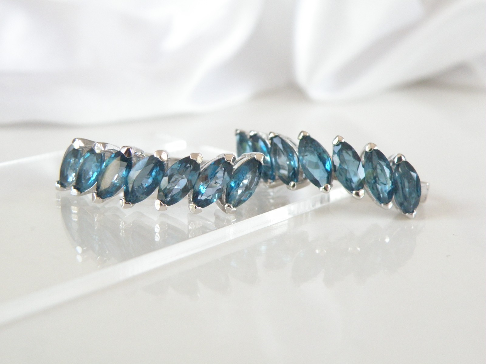 Vintage Sterling Silver 925 Natural Heated London Blue Topaz Dangle Earrings