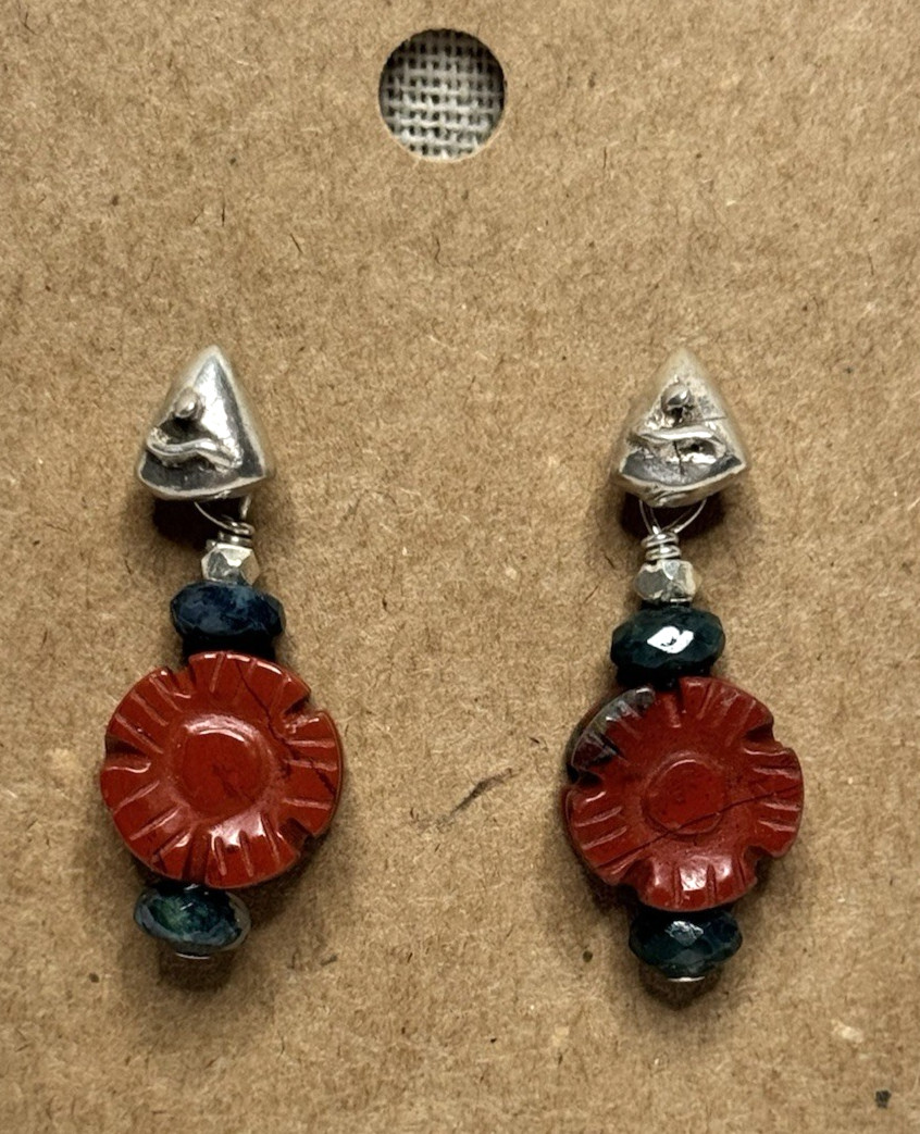 Pair Carved Carnelian (?) Flower Beaded Earrings Pierced Post dangle / drop Boho