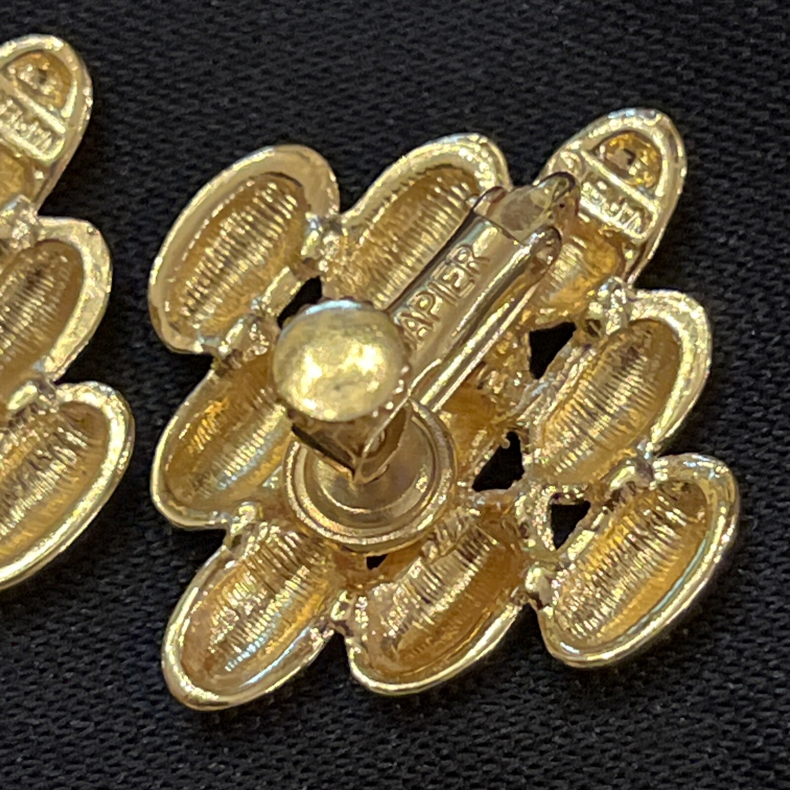Vintage Napier Long Gold Tone Chain Double Bee Brooch & Clip On Earrings Set