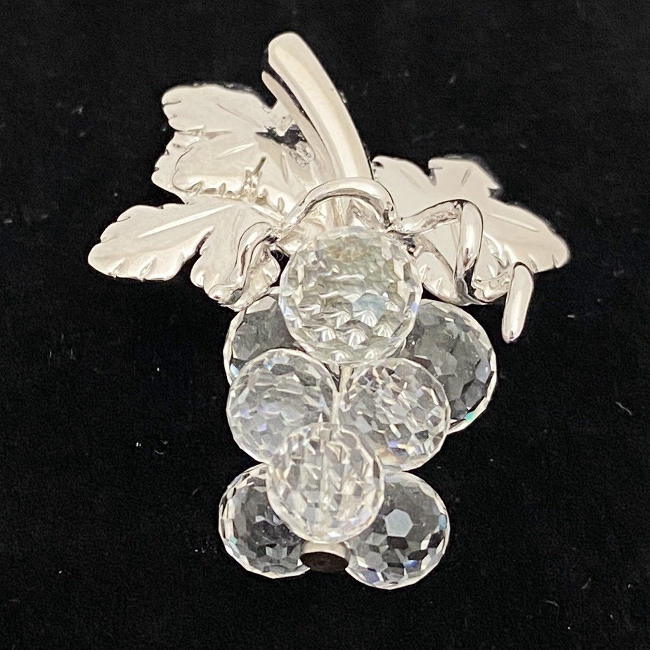 Vintage Swarovski Crystal Brooch Pin Silver Tone Bunch of Grapes Signed Retired