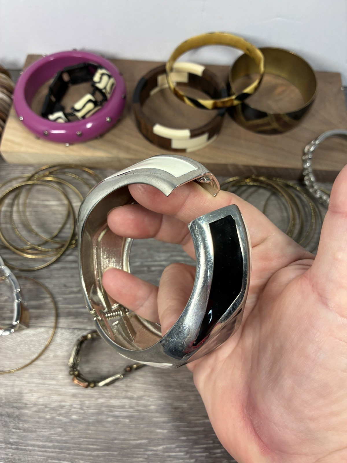 Mixed vintage Jewelry bracelets Lot Stone Wood Metal Resin Boho 80s