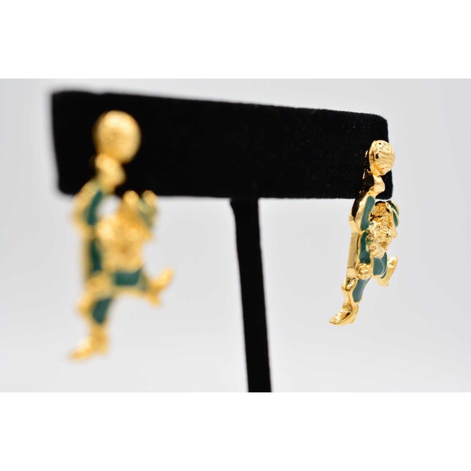 Vintage Lucky Leprechaun Earrings Dangle Green Gold St. Patrick’s Day 80s BinA6