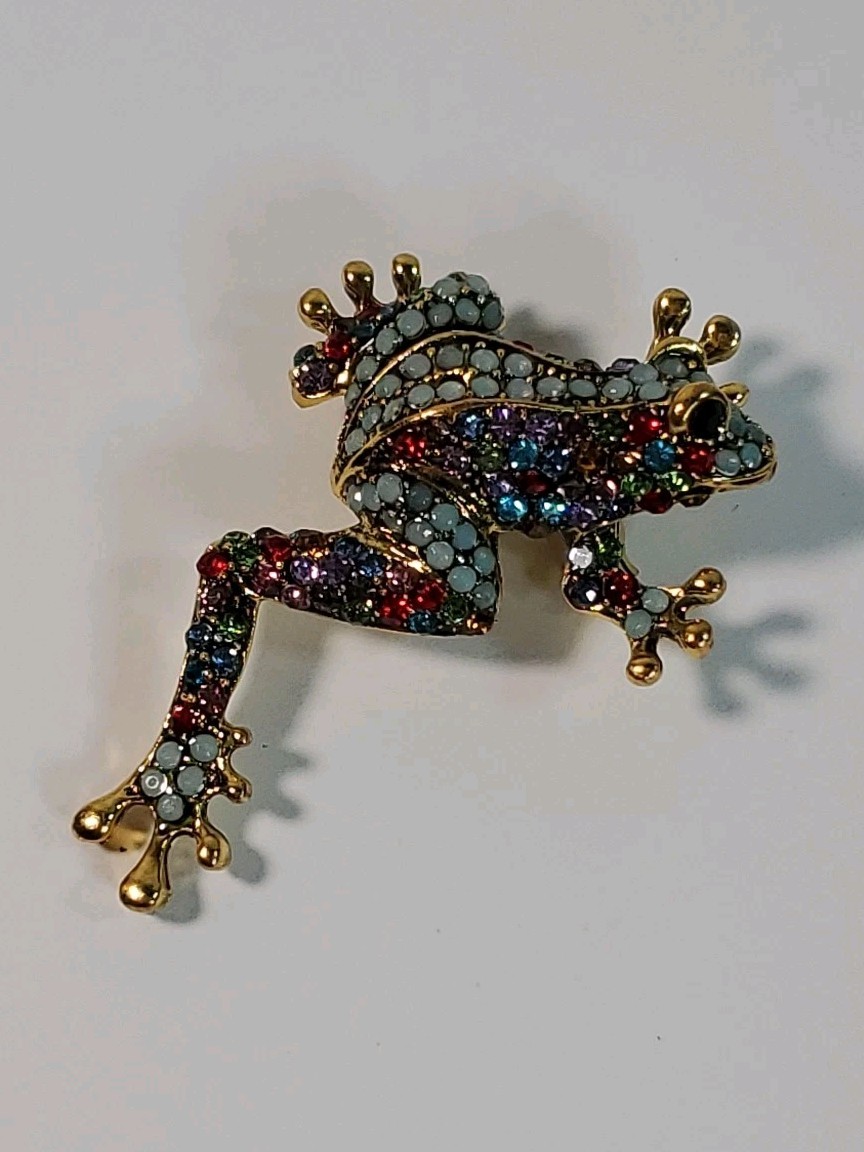 Jumping Frog Colorful Rhinestone Enamel Gold Tone Brooch Pin Jewelry 1.5″ X 2″