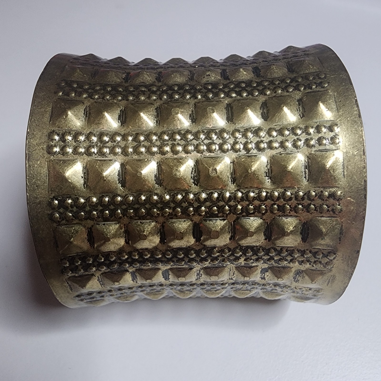 Vintage Wrist Cuff Arm Bracelet Golden Tone Metal Gypsy Egyptian Gladiator Cool