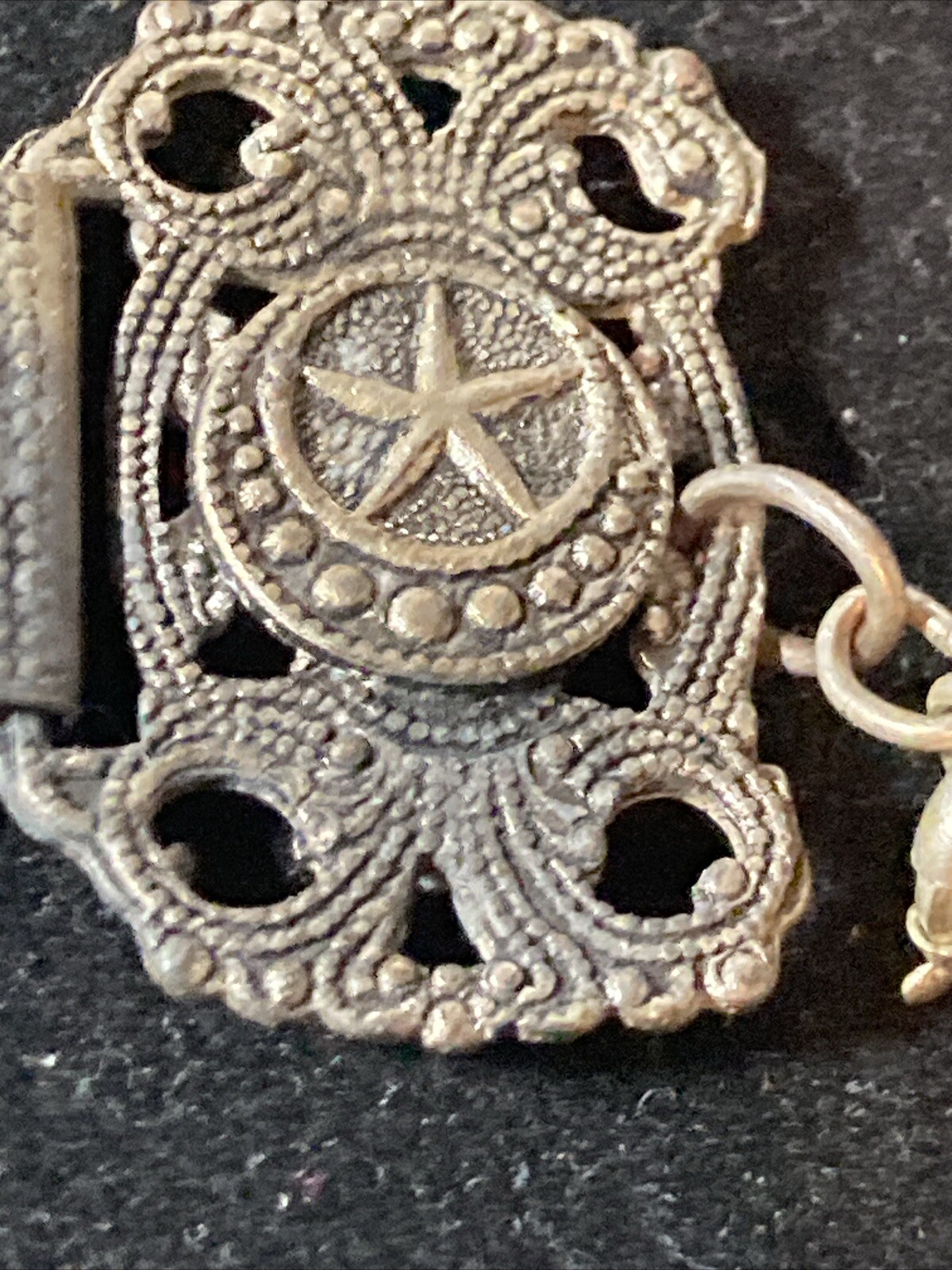 Signed SOUVENIR DE MAROC Bracelet Morocco Camels Sword Hand filigree 7.25″ wrist