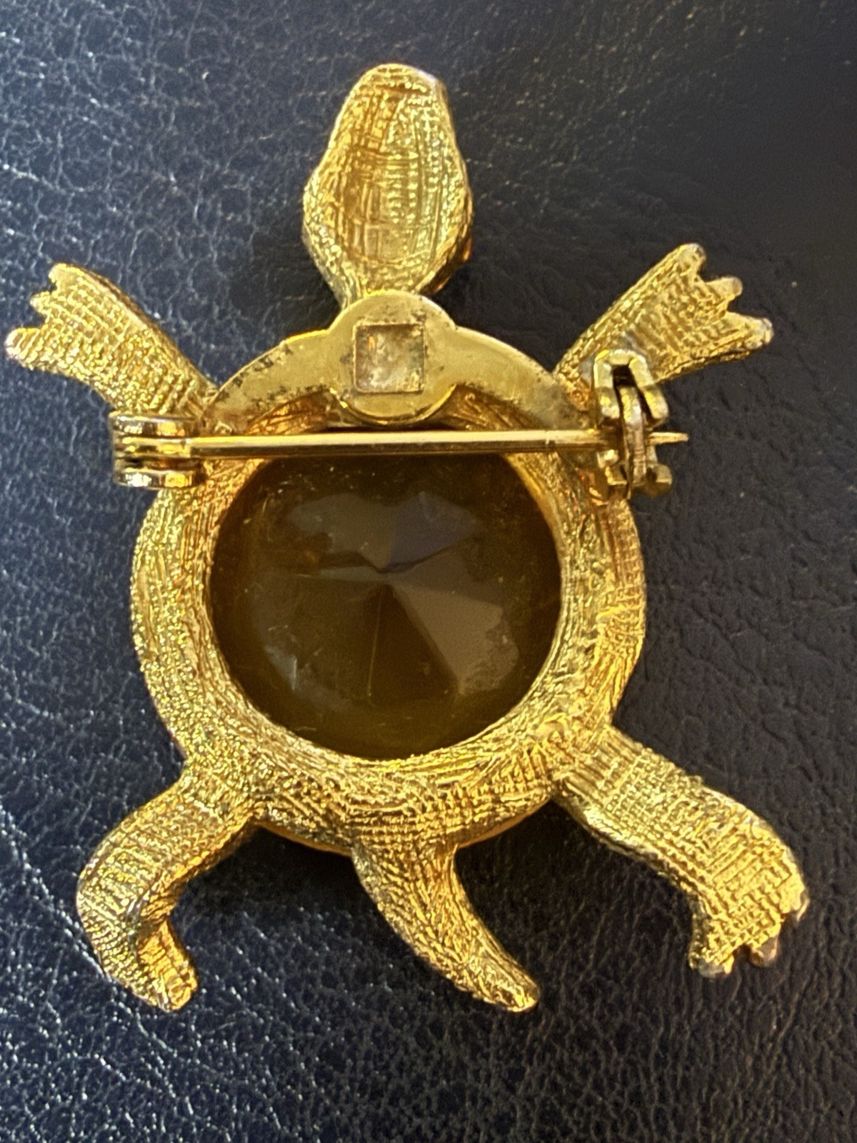 Gold Tone Yellow Faceted Clear Red Rhinestone Turtle Brooch Pin, M564