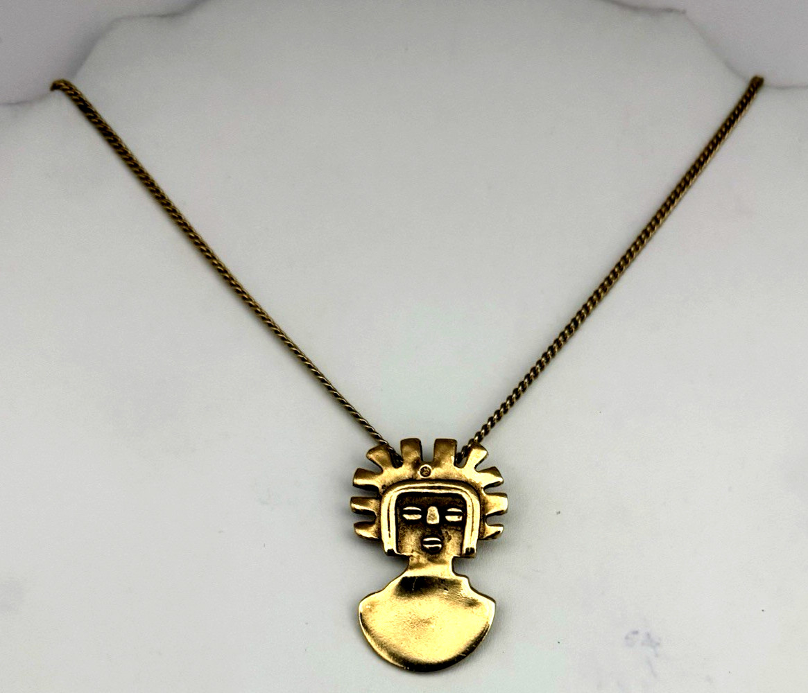 Vintage ALVA MUSEUM REPLICAS Maya ‘Man of the Sun’ Gold Tone Pendant Necklace