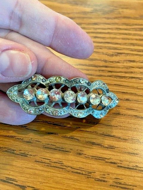 Vintage 1920’s Fishson Silverite Rhinestone Bar Brooch