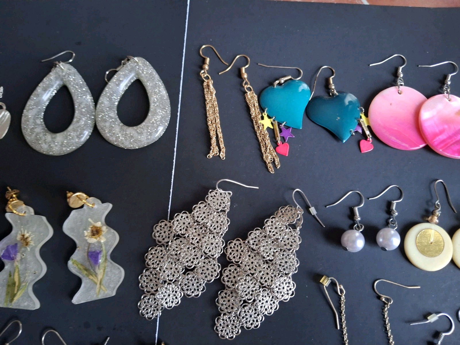 Lot Of 19 Modern/Vintage Earrings Pairs Pierced, Dangle, Hooks multicolor
