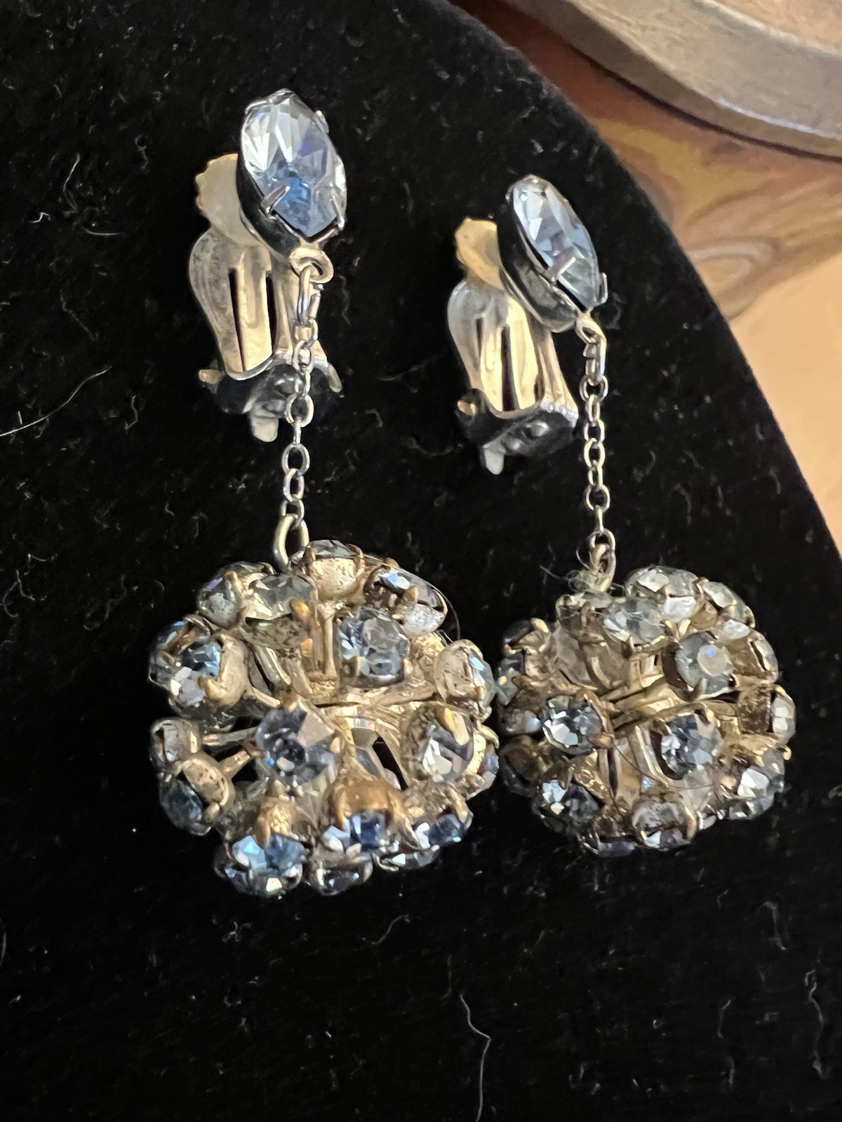 Vintage La Roco Blue Rhinestone Dangle Clip On Earrings, Silver Toned, Signed!