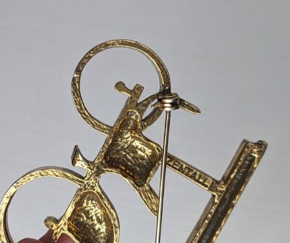 Zentall Horseless Carriage Brooch Vintage Antique Car Surrey Collectible
