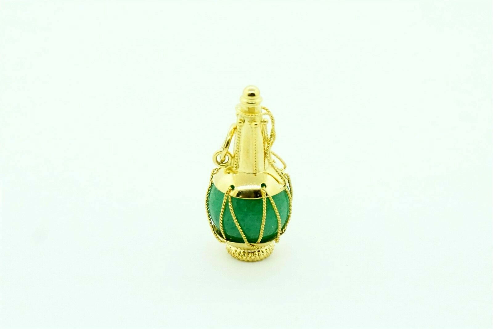 Estate 18k Yellow Gold Vintage Bottle Charm Art Jewelry Fine Jade 8.4g 31.8mm