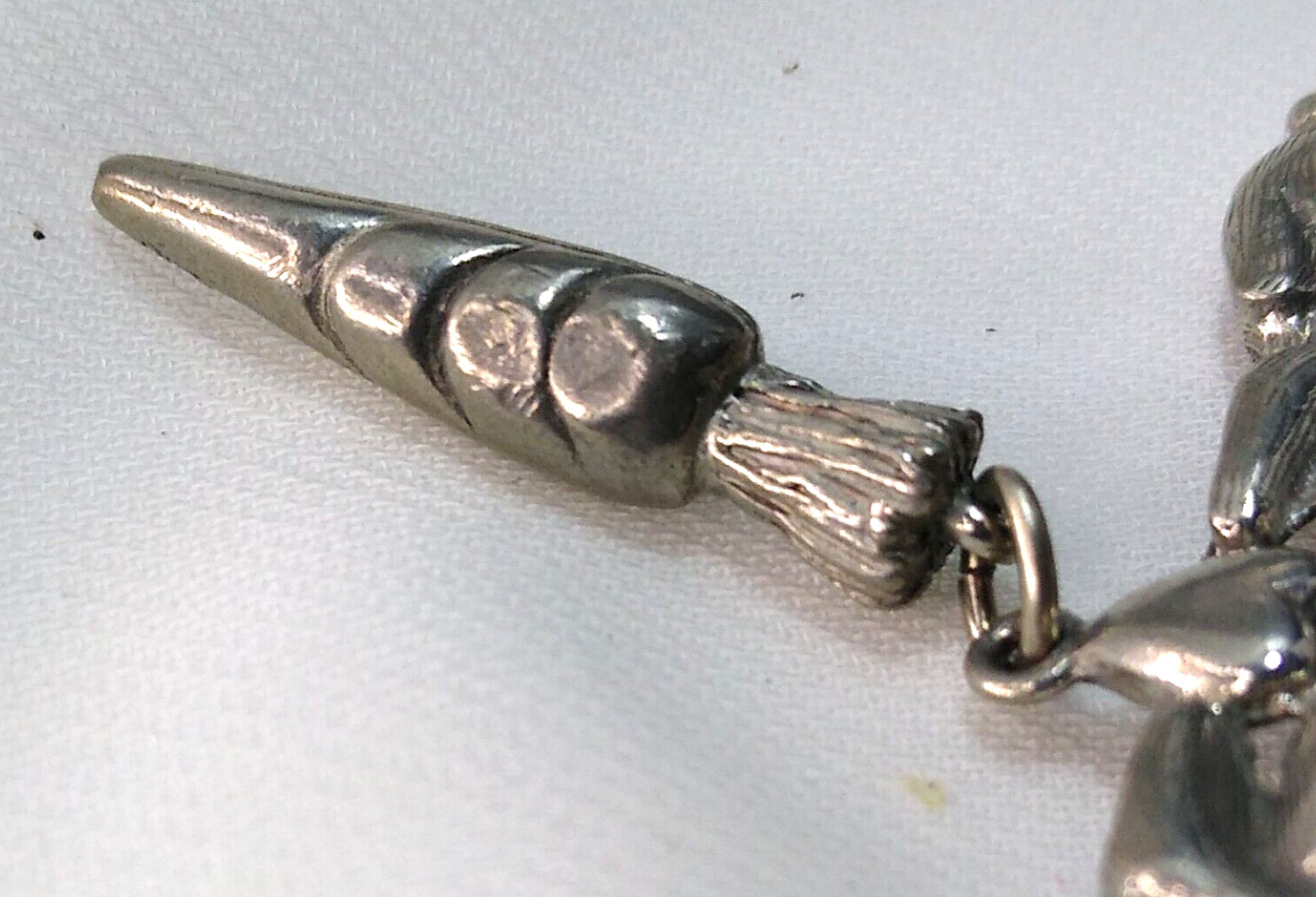 CLIFT Double Heart Rabbits w/Carrot Charm VTG Pewter Metal Pin 2″ Designer!