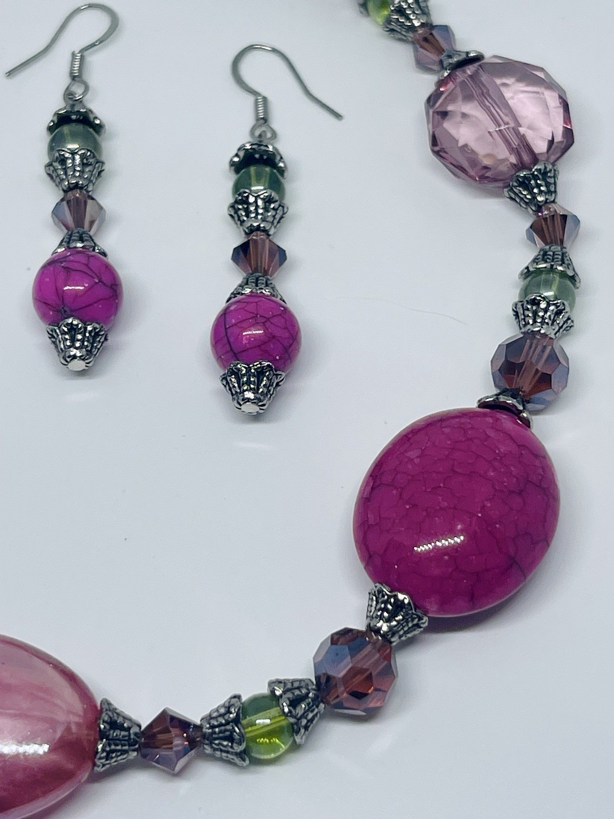 Vintage 80’s Pink And Green Glass And Crystal Bead Necklace & Earrings Set 20”