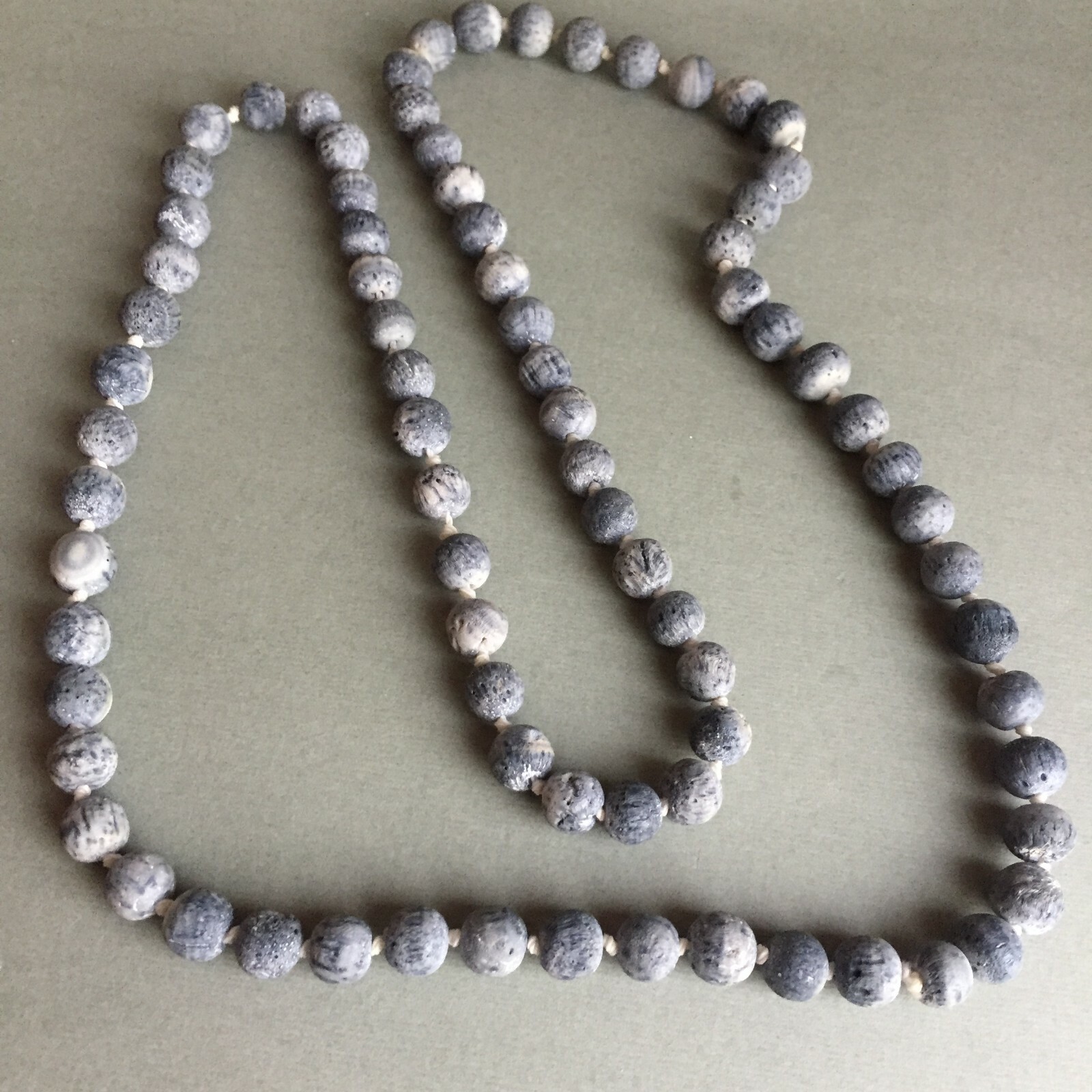 Vintage Blue Sponge Coral round Beads 1cm Necklace 33″ hand knotted