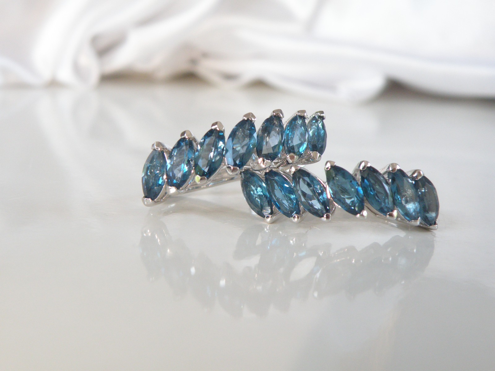Vintage Sterling Silver 925 Natural Heated London Blue Topaz Dangle Earrings