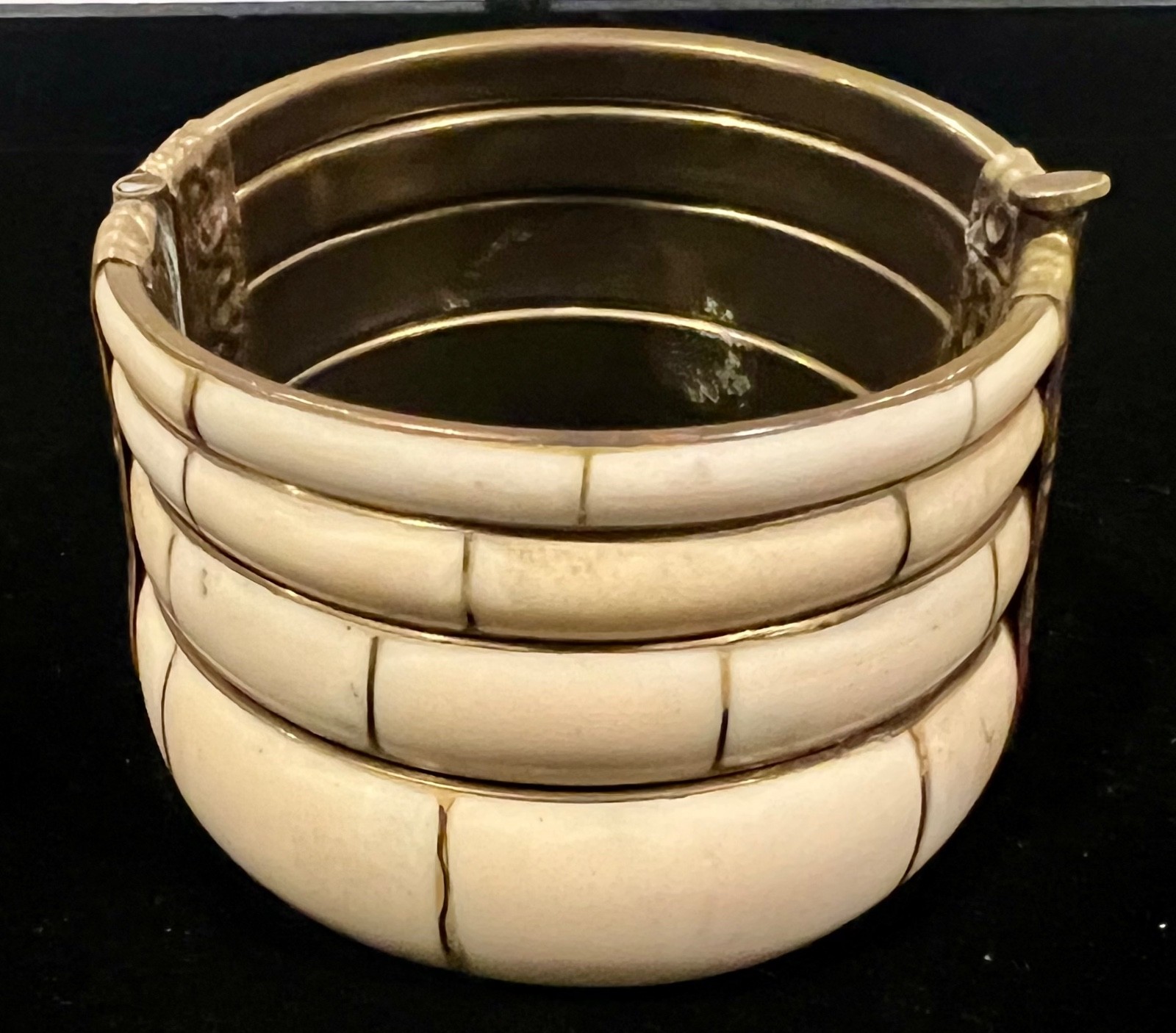 Vintage Wide Bovine Bone & Brass w/Pin Open Hinge Bangle Bracelet