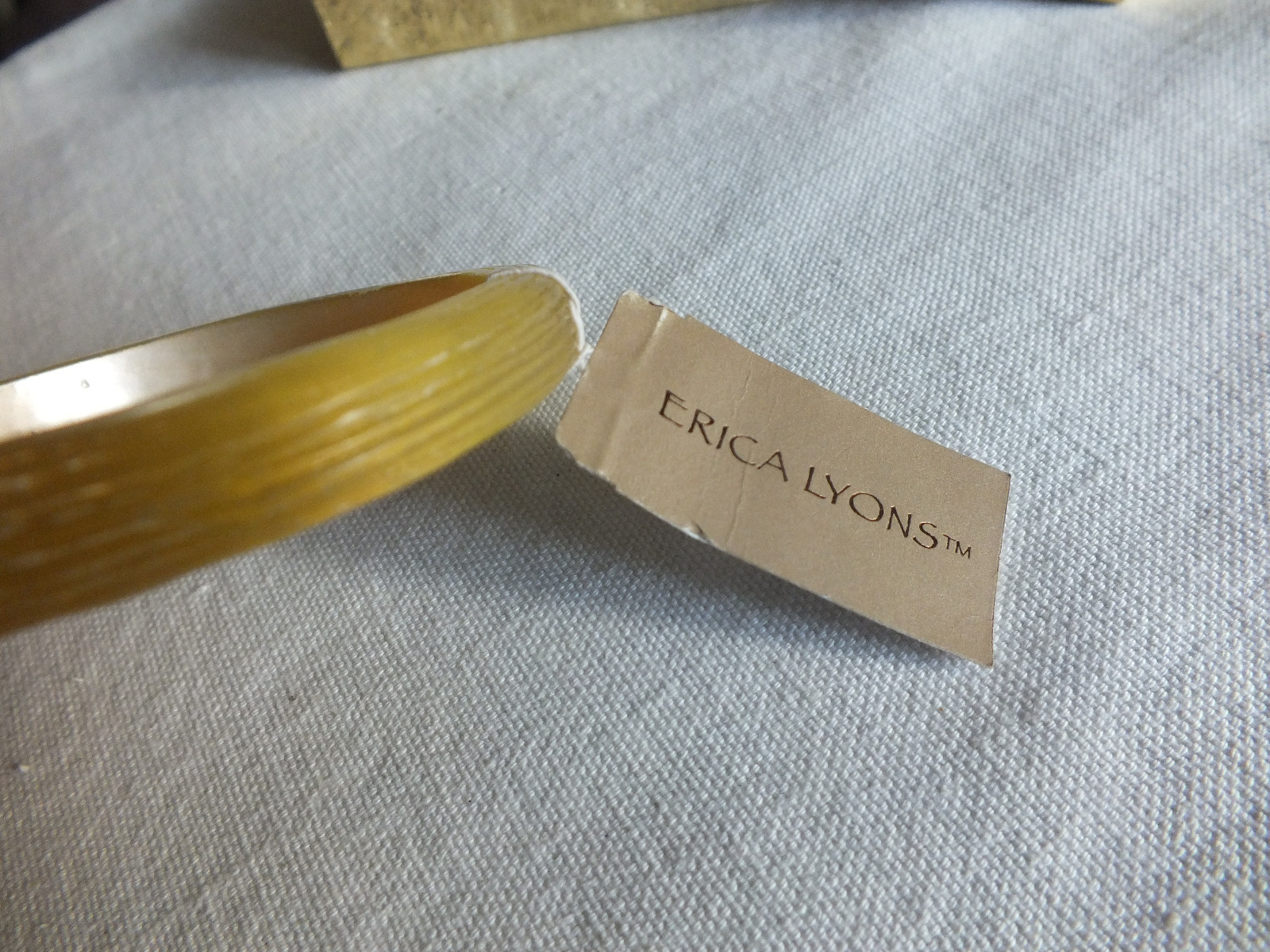 Collectible Bangle Bracelet Soft Yellow Texture 3/8″ W x 2 1/2″ Label Erica Lyon
