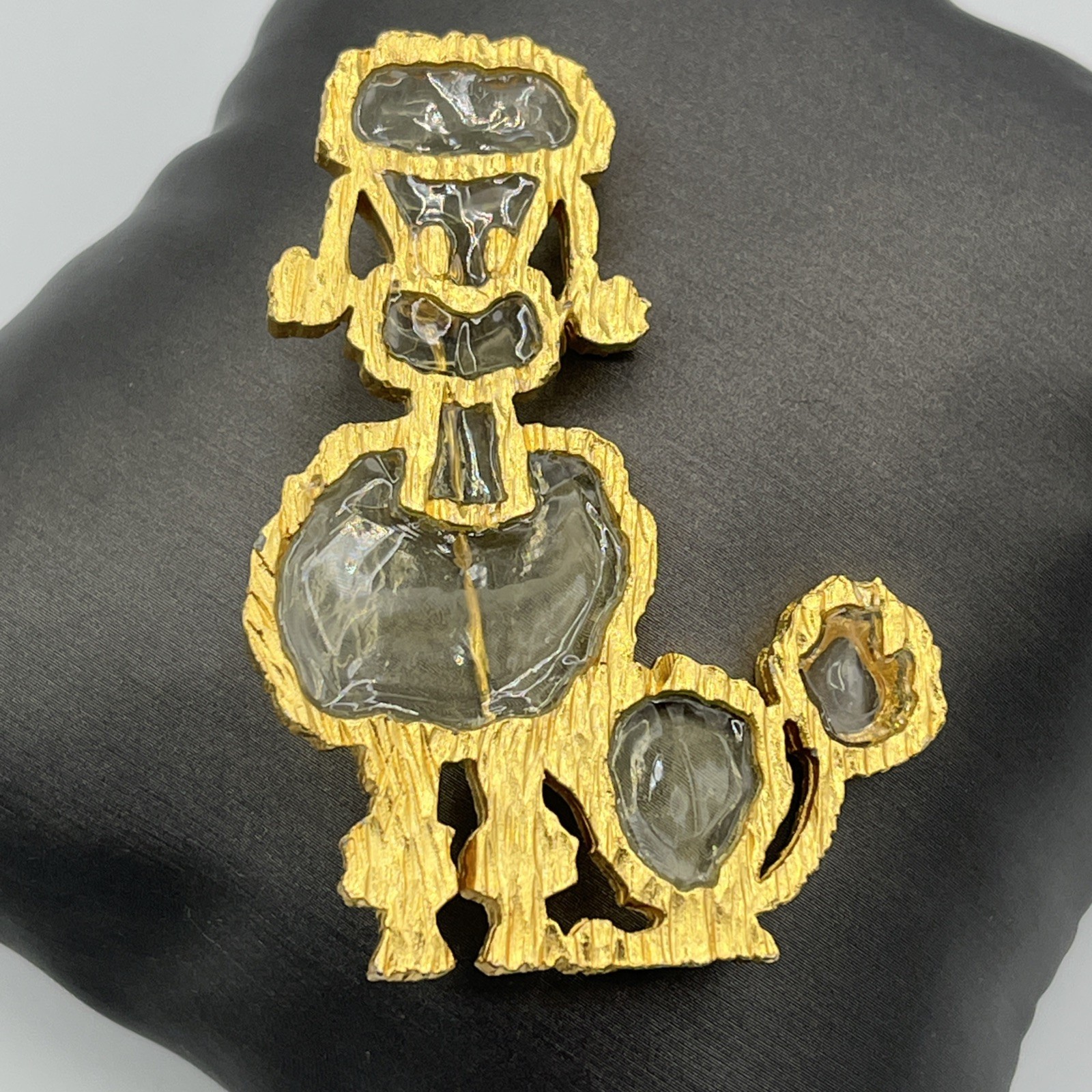Lester Joy Brooch Gold Tone Resin Stained Glass Poodle Pin 2.25″