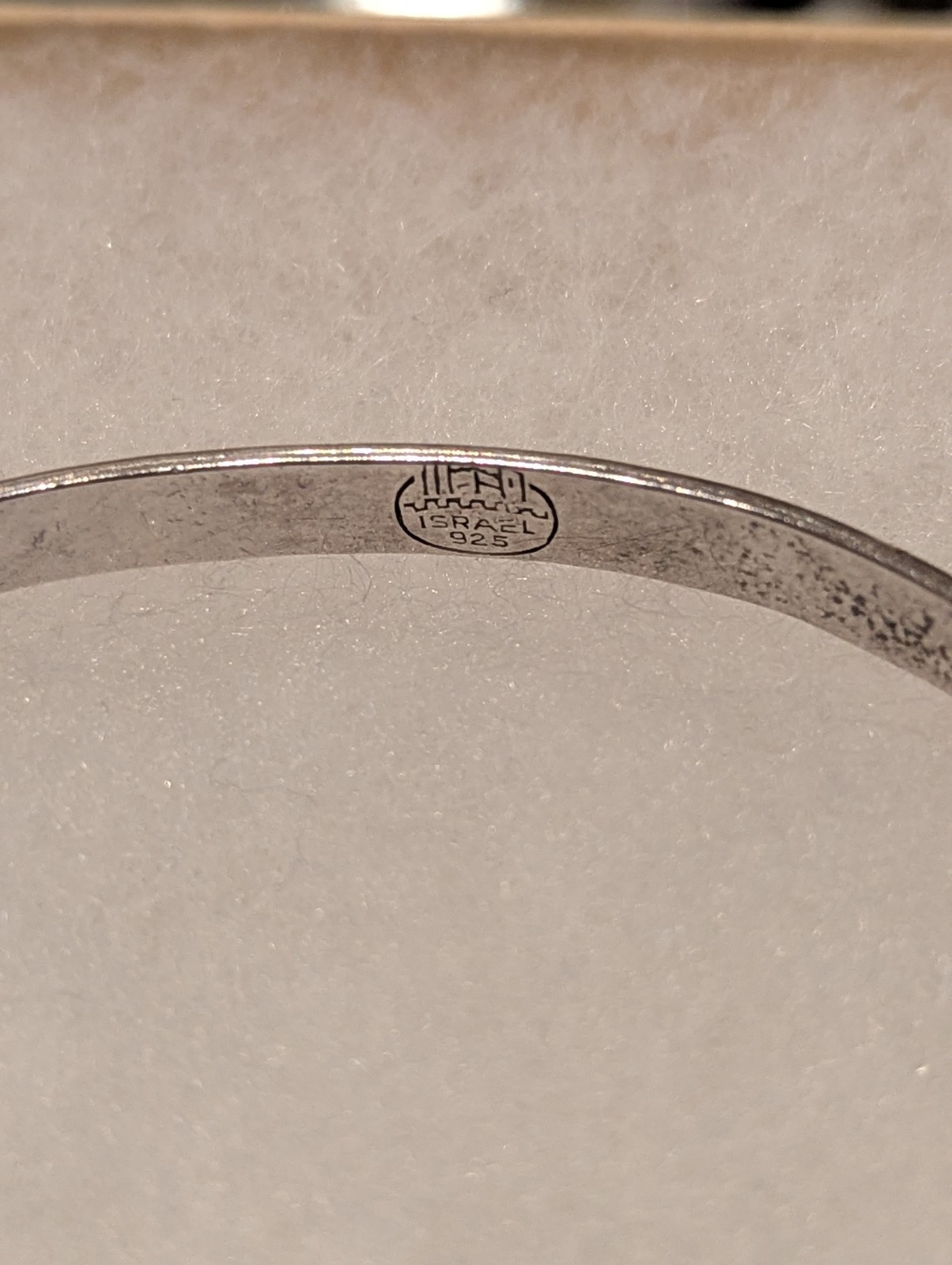 925 Israel Sterling Silver 6.75″ Antique Chrysocolla Tension Bangle Bracelet