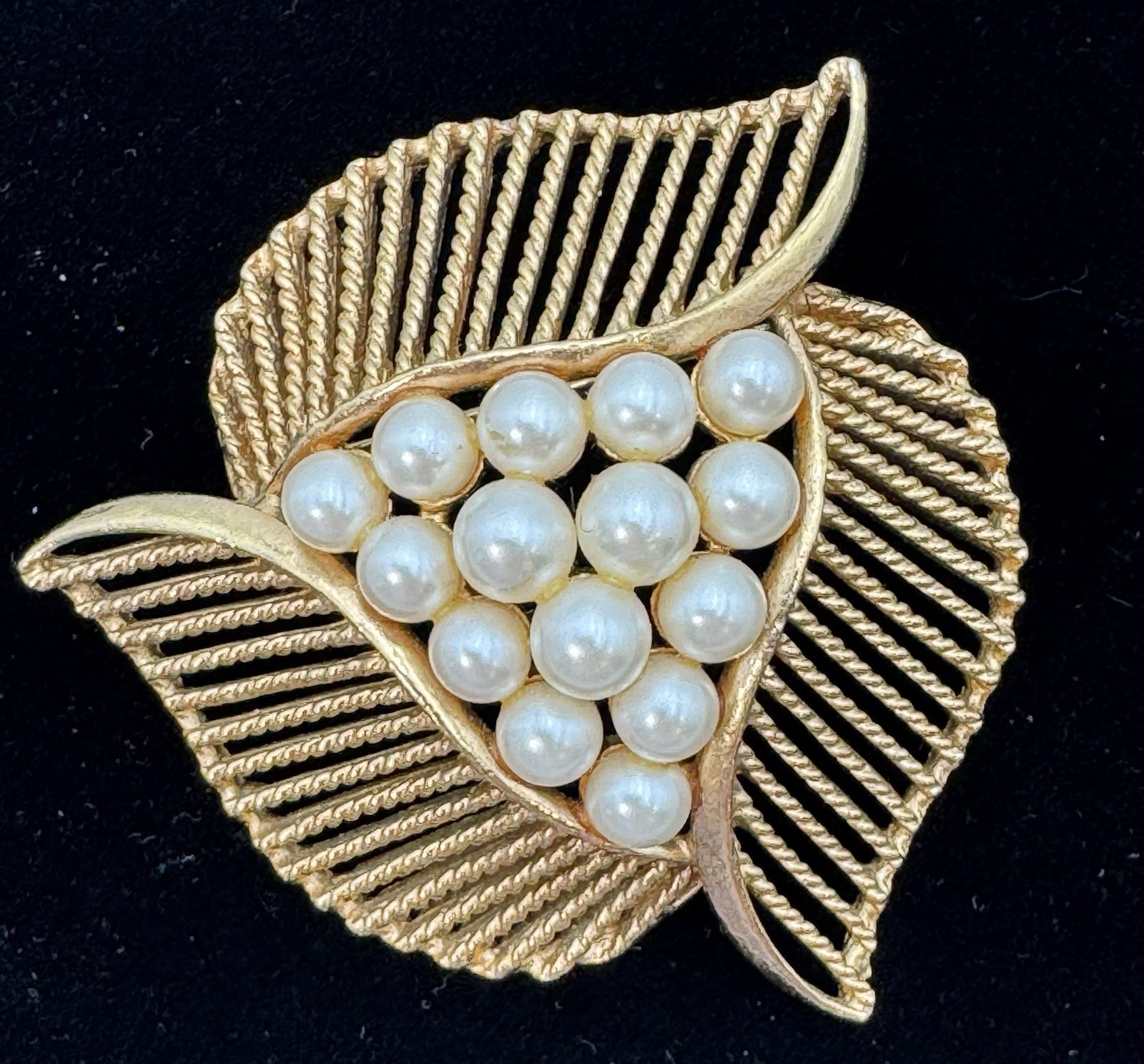 Gold Tone Lady Red Hat Enamel Pin And Gold Tone Faux Pearl Brooch Lot of 2