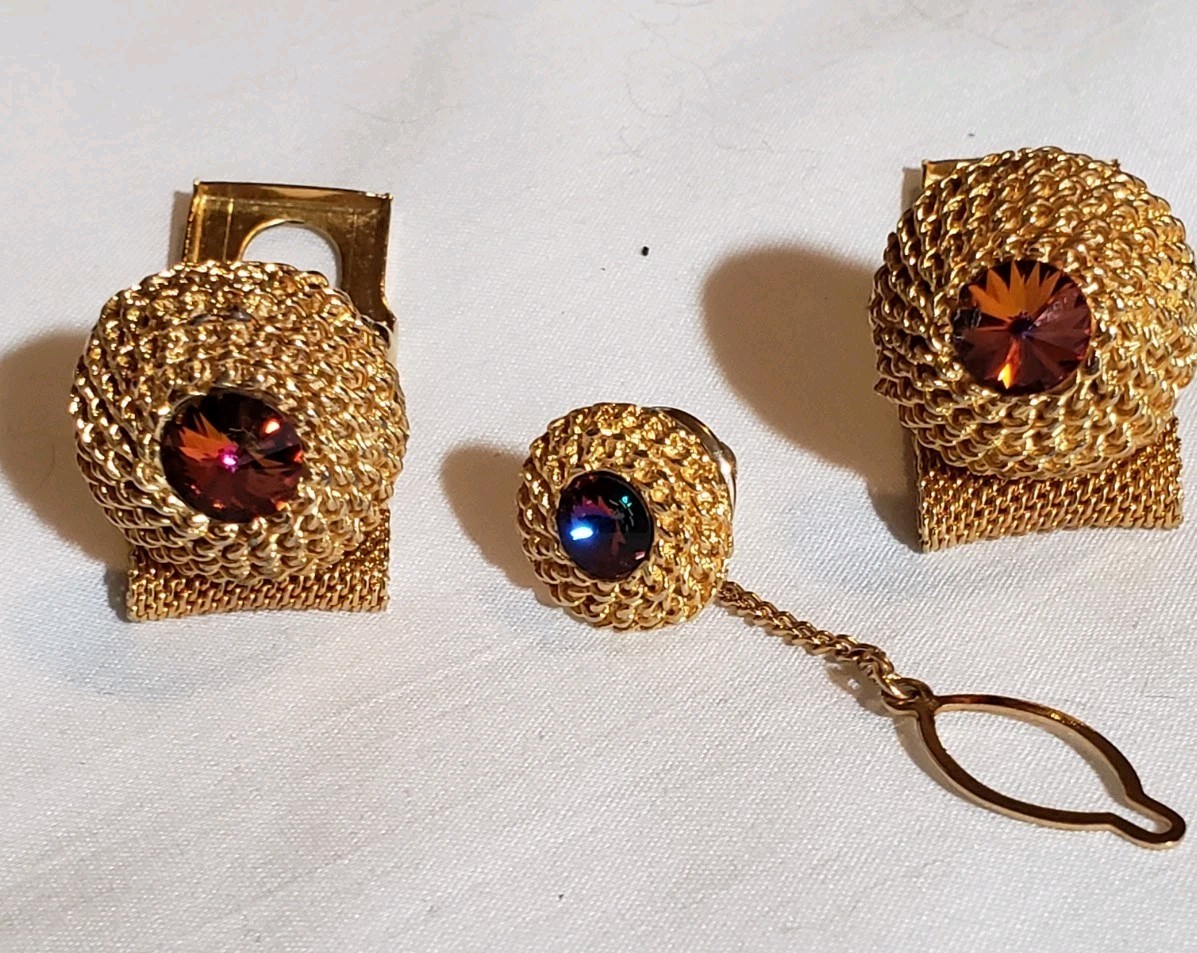 Vintage Cufflinks Tie Tack Set Hadley Gold Tone Mesh Wrap Red Rivoli Mid Century