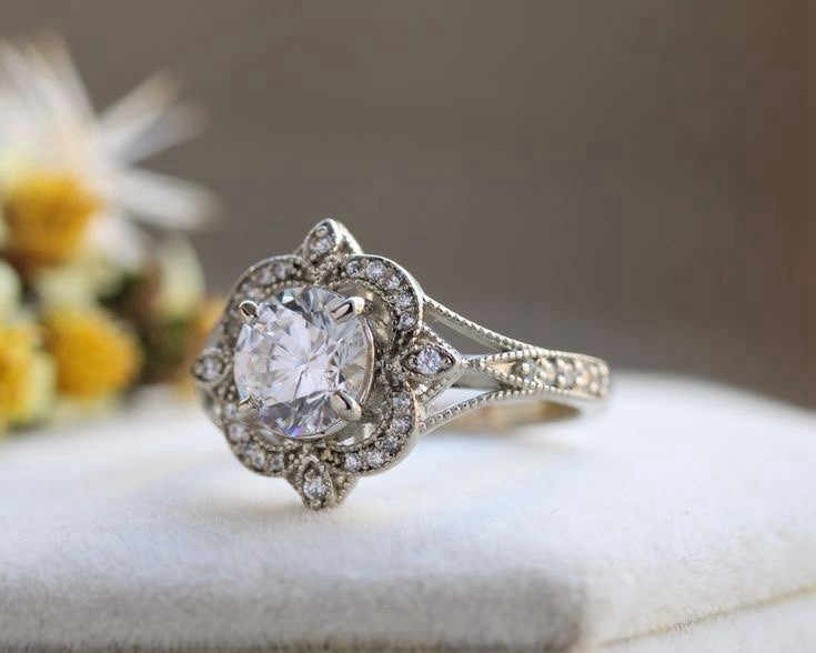 Antique Art Deco Filigree 2 Ct Round Cut Moissanite Edwardian Engagement Ring