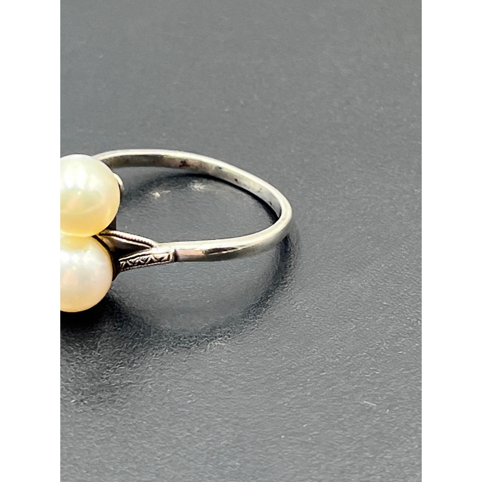 Mikimoto Vintage estate Akoya Pearl Sterling Silver 925 Toi et Moi Bypass Ring