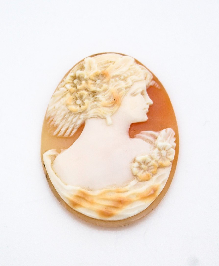Italy Fine Art Nouveau Hand Carved Shell Woman Floral Cameo Unmounted Portrait