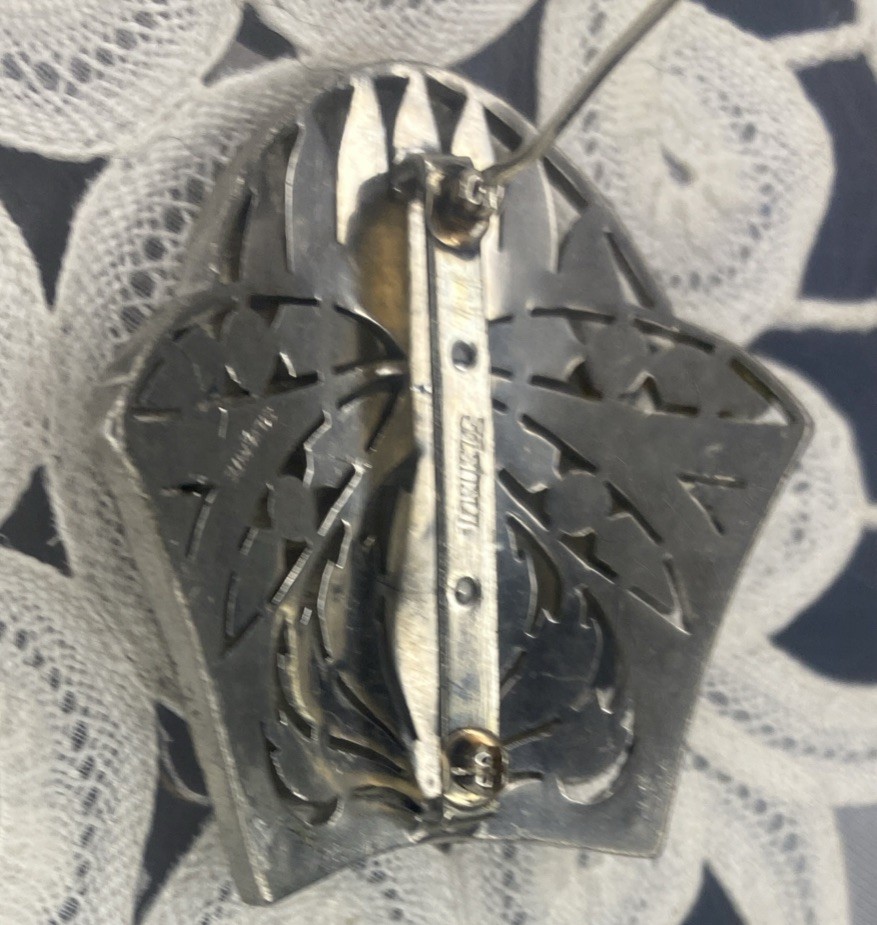 Vintage Art Deco Engraved Fishsom Silver it’s Clear Rhinestone Brooch Shield