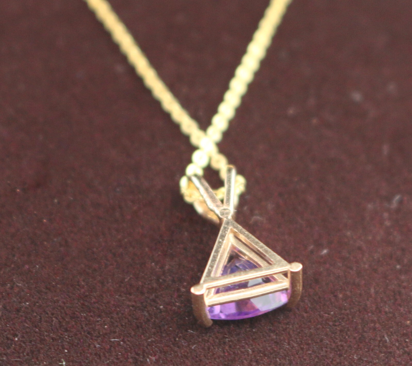 Clyde Duneier CID 14k Yellow Gold Trillion Cut Purple Amethyst Pendant Necklace