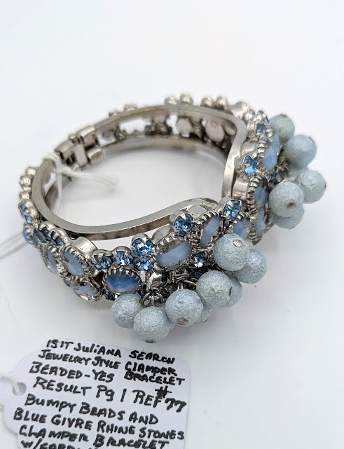 Vintage D & E JULIANA Clamper Bracelet VERIFIED Blue Givre Rhinestone Beaded