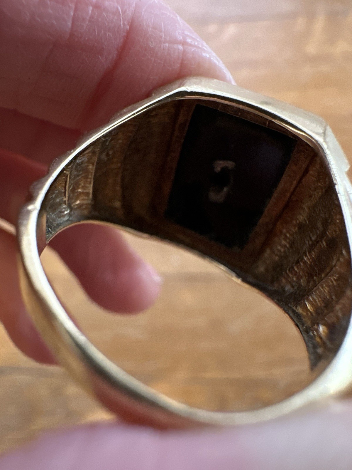 Vintage 40s 10k Yellow Gold Onyx Diamond Chip Mens Ring Size 10