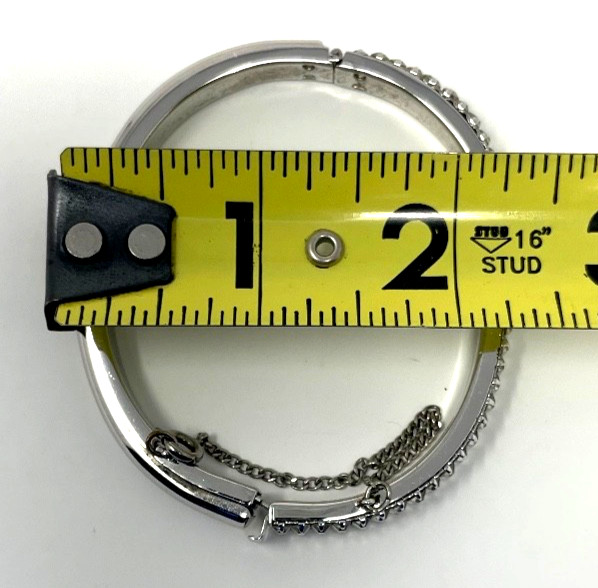 Vintage Rhinestone Baguette Bangle Bracelet Silver Hinged Oval XS 6″ Small Wrist