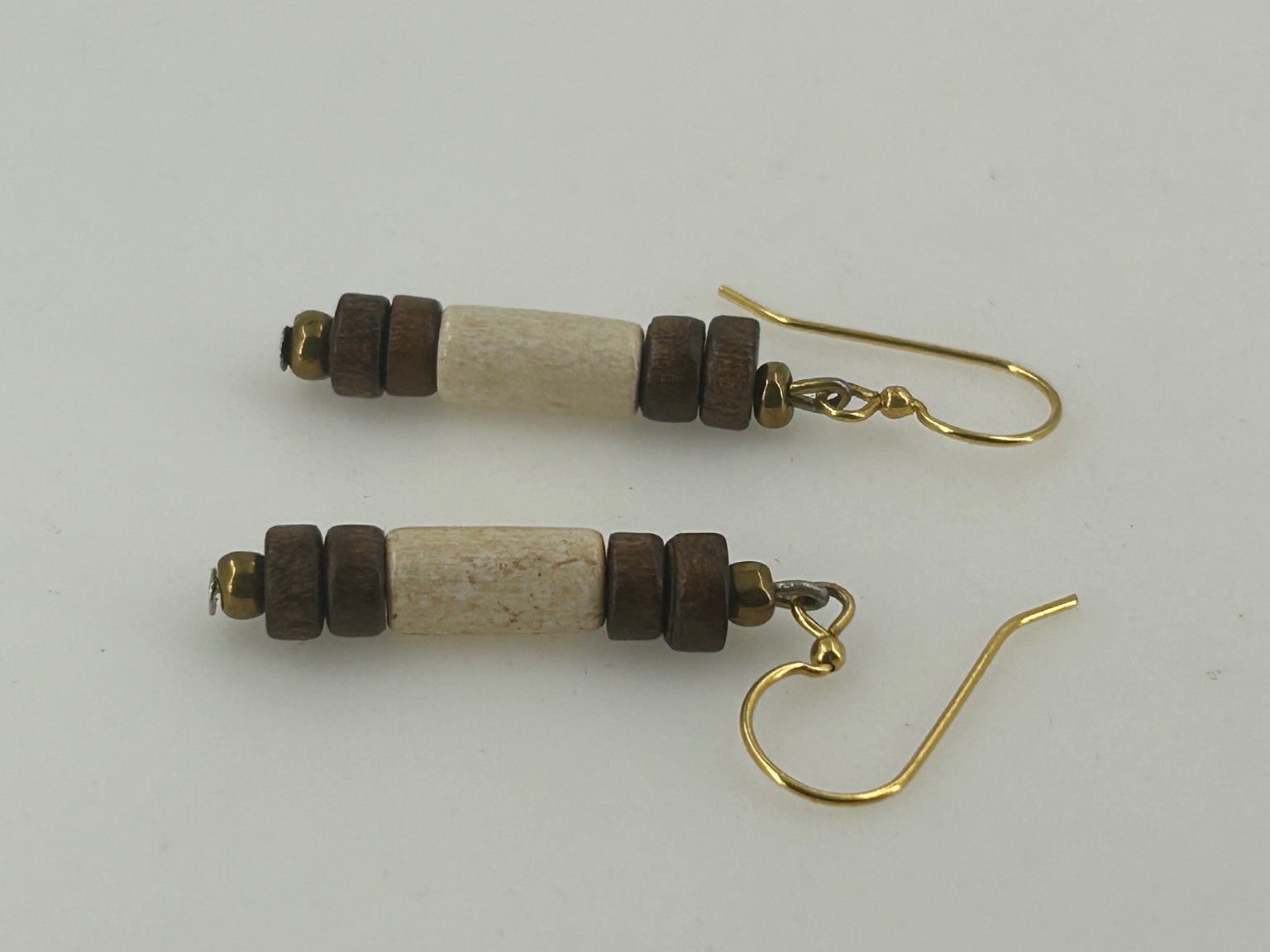 Dangle Drop Beaded Earrings Gold Tone 2″ Long Wood Ceramic Bone Tribal Handmade