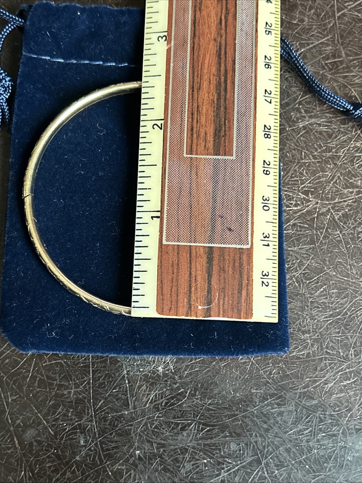 Vintage WINARD 12K Gold Filled Hinged Bangle floral Etched secure with Bar
