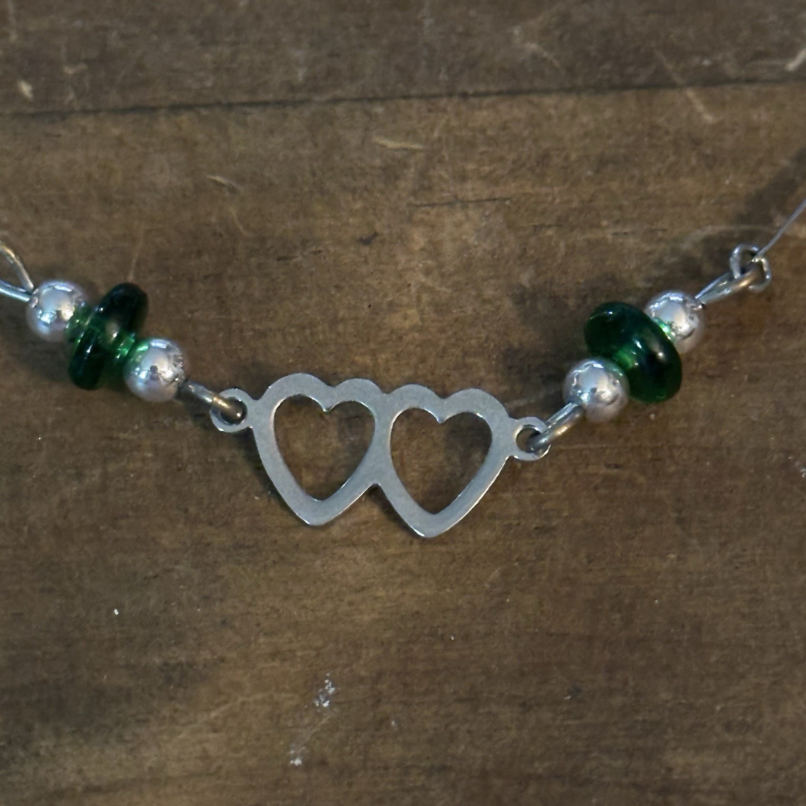 Vintage silver tone bar link station green bead double heart necklace