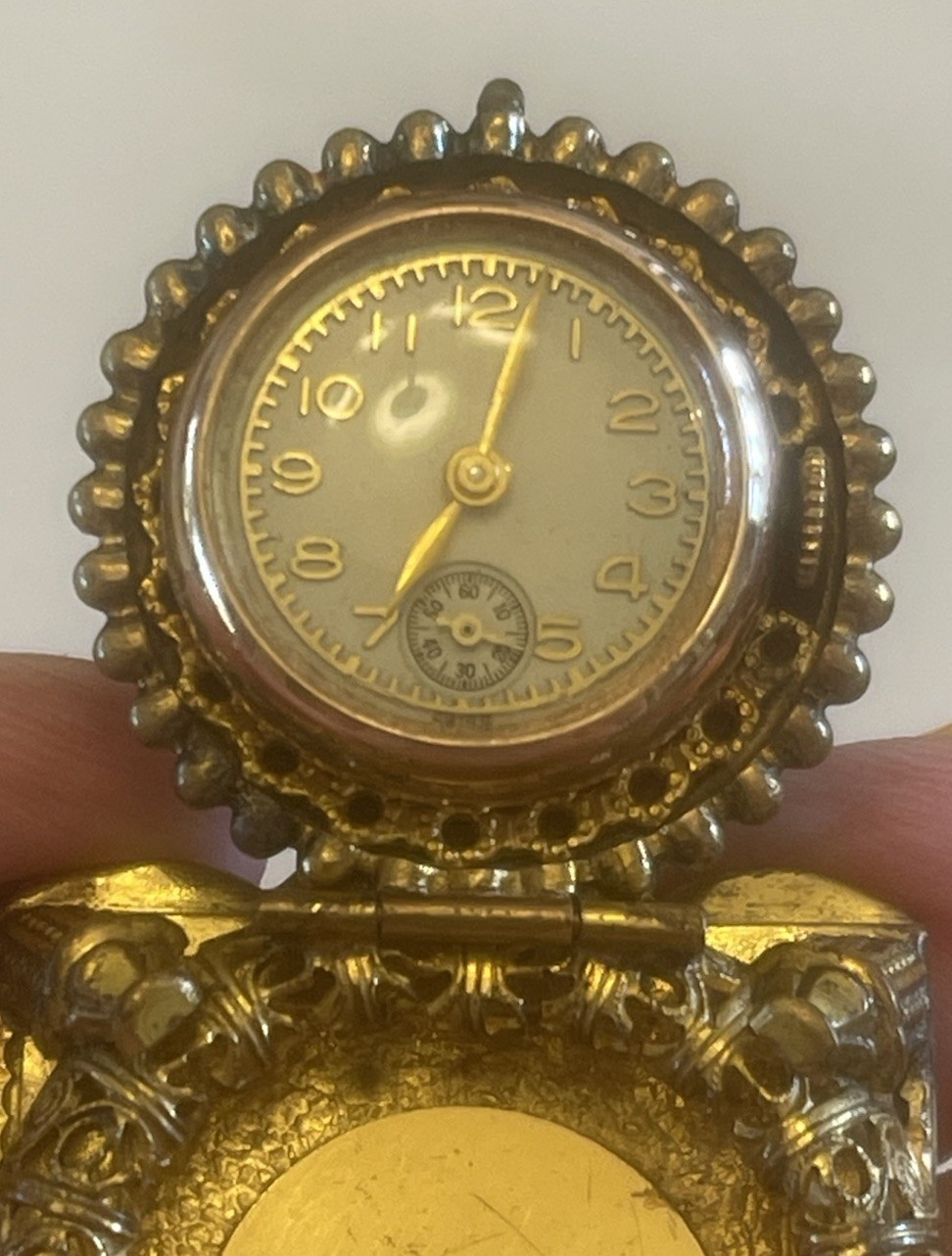 Vintage Walter Lampl Manual Watch Brooch Gold Tone (Filled?) Works/ Keeps Time