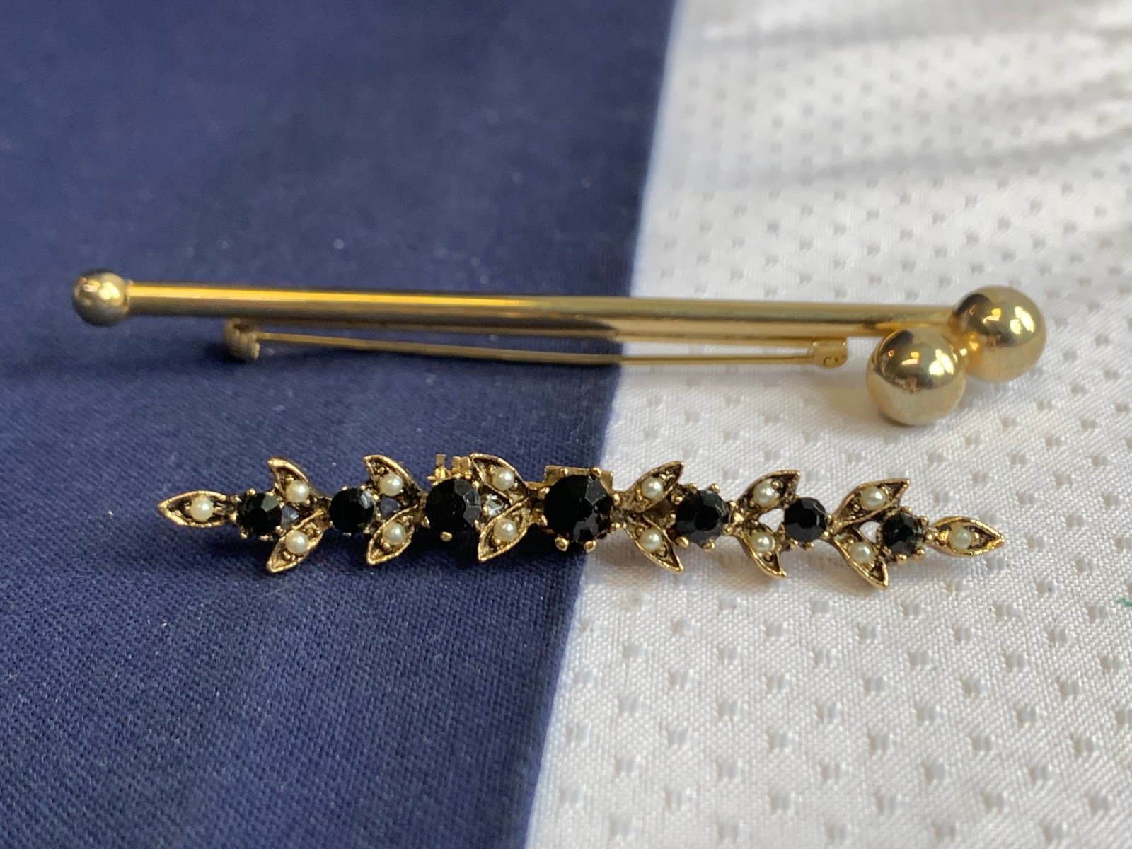 Vtg Brooch Lot DoneGal Barlow Napier Sarah Cov Avon Scatter Pins Costume Jewelry