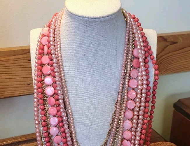 VTG Park Lane Faux Coral Gold Tone Waterfall Necklace Peach Shell Multi Strand