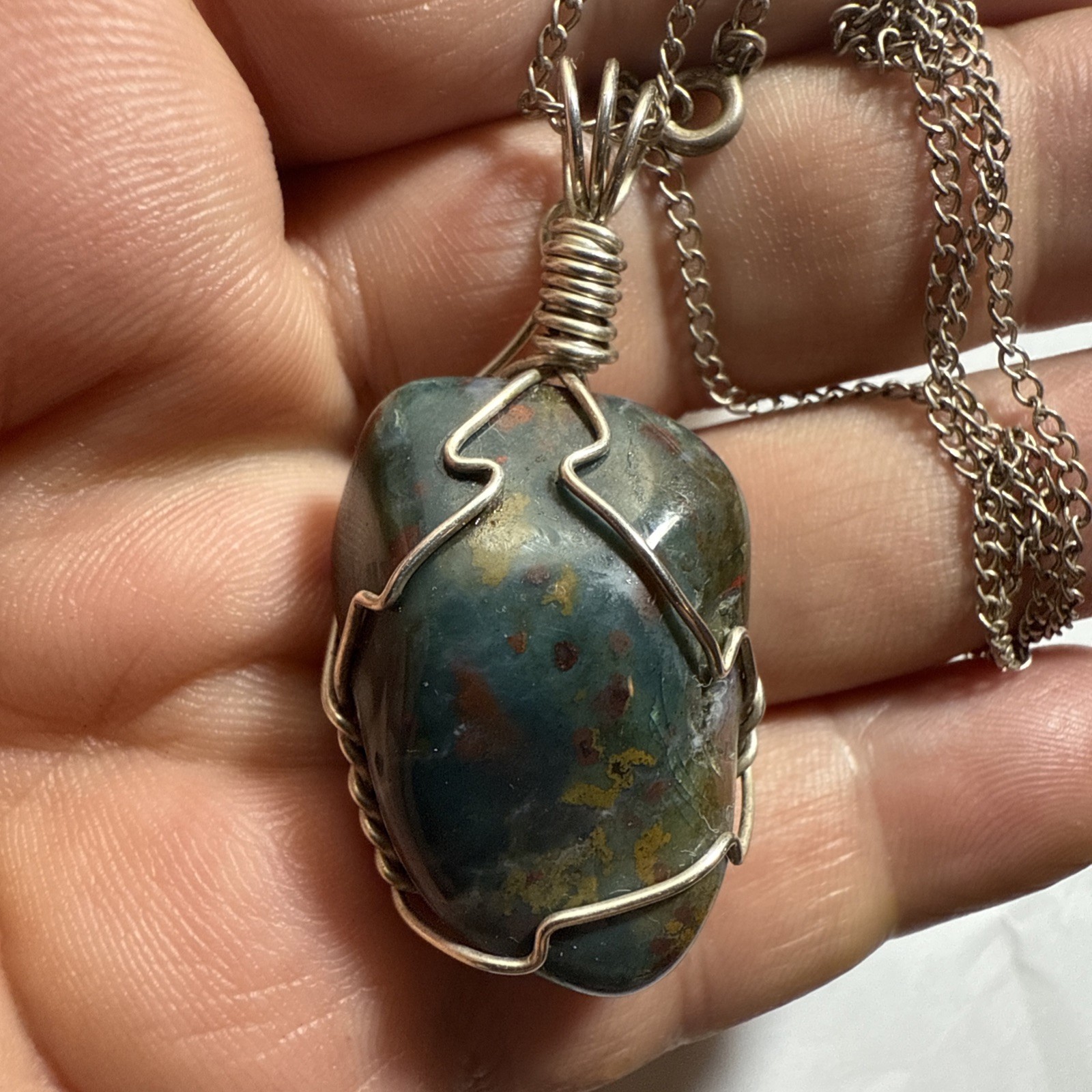 Necklace Bloodstone Big 25ct Solitaire Vintage Sterling Silver 18” Chain